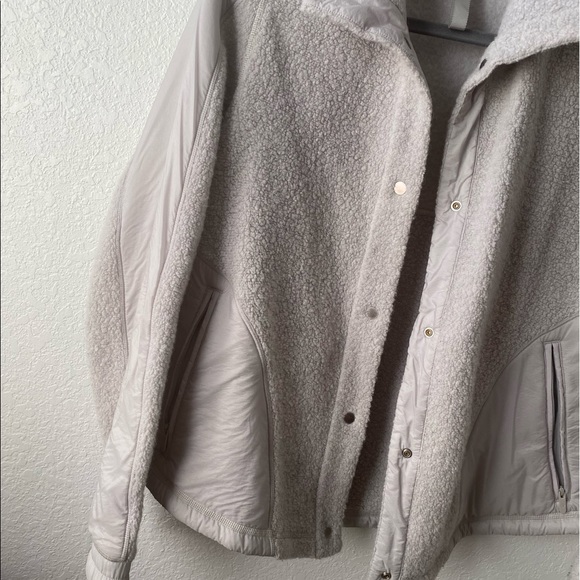 Lululemon Gray Sherpa Button Jacket - Picture 3 of 8
